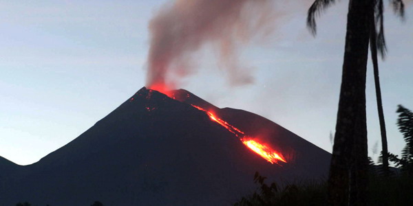 Soputan Siaga, Warga Diminta Tetap Waspada